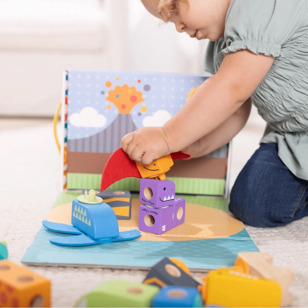 NWT Melissa & Doug BLOCKABLES™ Dinosaur Play Set - Picture 10 of 11